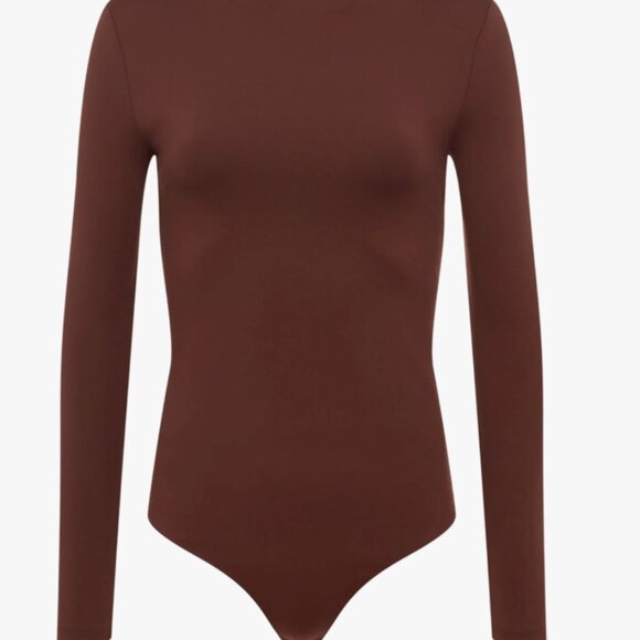 NWOT Nuuds Open Back Bodysuit Medium Black Cherry Slimming Bodycon Holiday Top - Picture 3 of 10